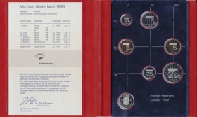 Authentic souvenir of Dutch coin yearset, Guilders Beatrix - Hfl. 0,05 -till Hfl. 5,00 Quality: Proof Packaging: de luxe, including silver Province medal